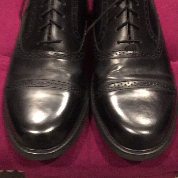 3/$60 Rockport Ortho cap toe black shoes. Sz 13M - Picture 2 of 8